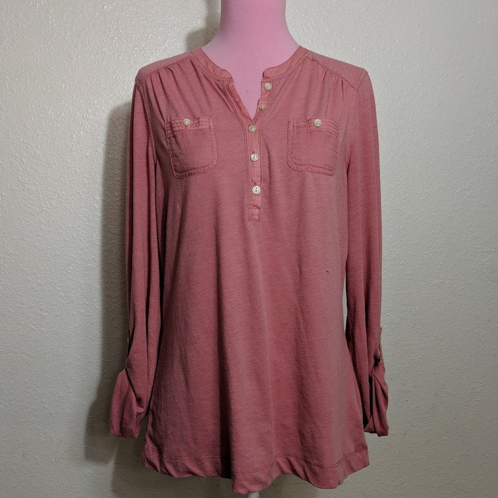 Lauren jeans co. Top pinkish coral